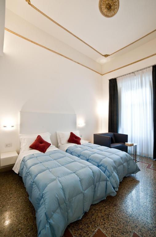 Bed and Breakfast Town House Cavour Reggio di Calabria Pokój zdjęcie