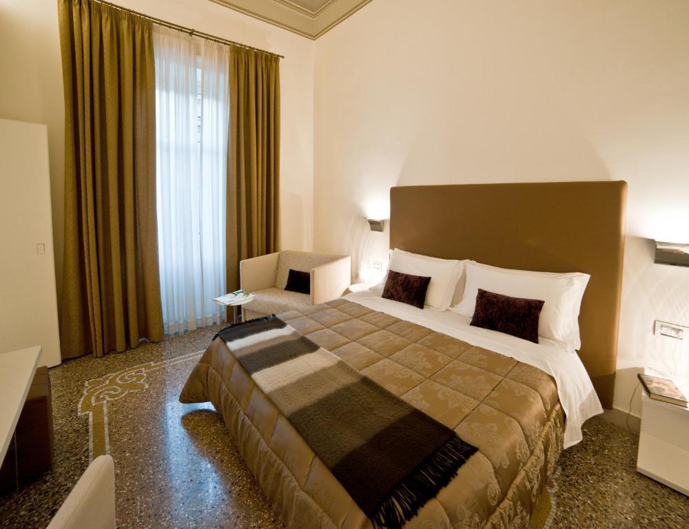 Bed and Breakfast Town House Cavour Reggio di Calabria Pokój zdjęcie
