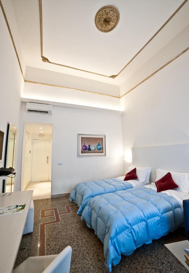 Bed and Breakfast Town House Cavour Reggio di Calabria Pokój zdjęcie
